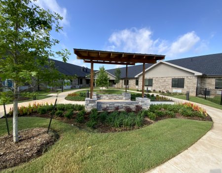 lindale 1